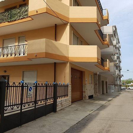 Sottomarina Beach Apartment คิออกเจีย ภายนอก รูปภาพ