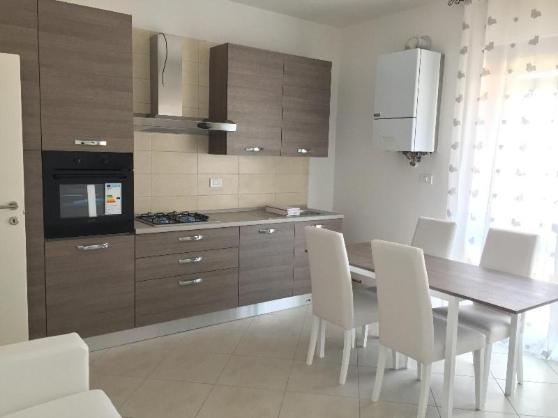 Sottomarina Beach Apartment คิออกเจีย ภายนอก รูปภาพ